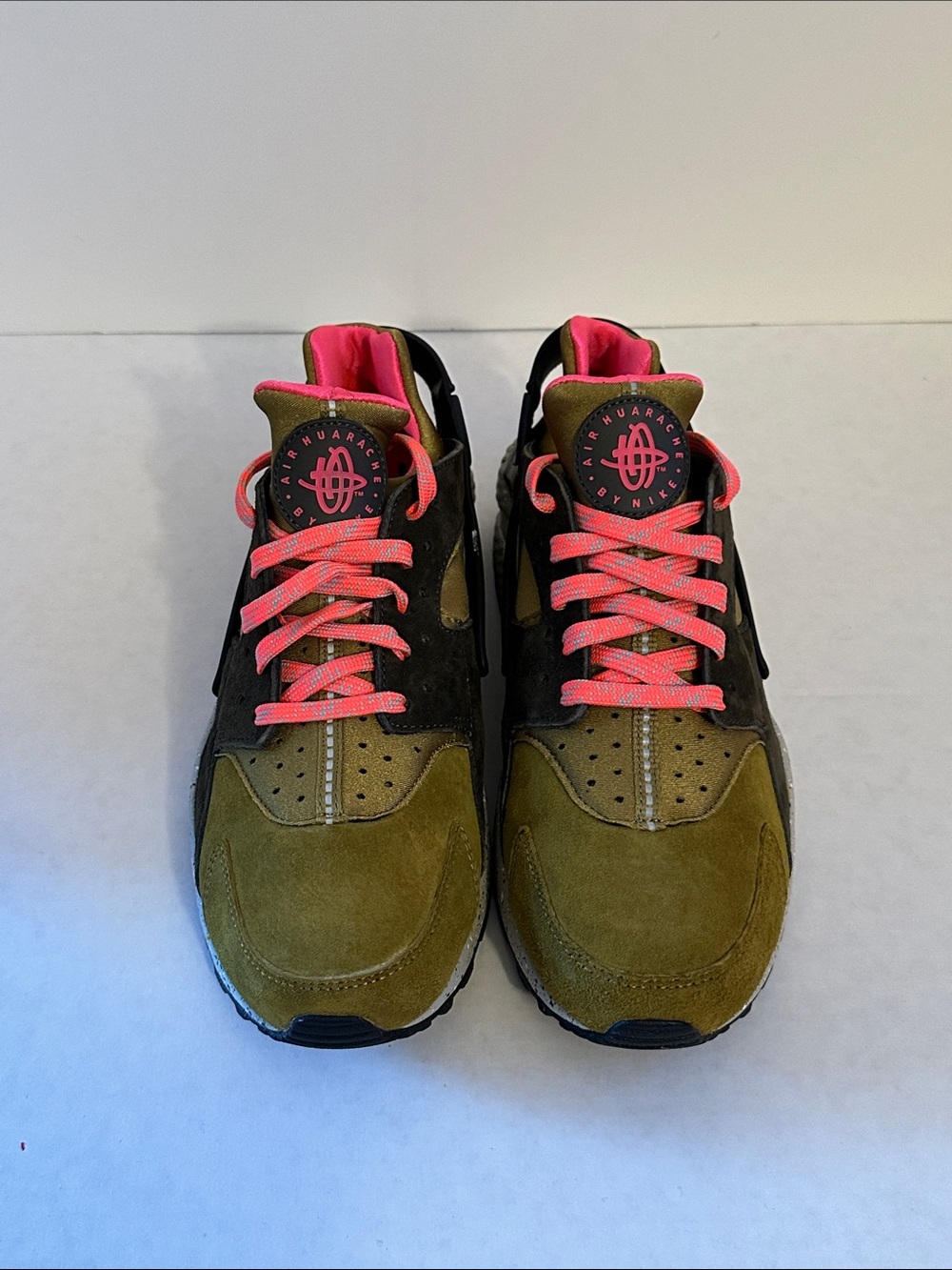 Nike Air Huarache Desert Moss - NEVER WORN